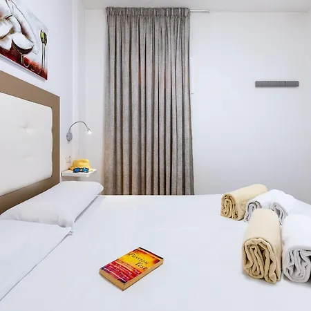 228 Ocean View Terrace And Sea View Apartament